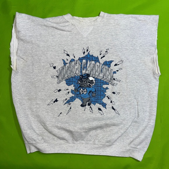 Discus Athletic Other - Vintage 90s Discus‎ Athletic North Carolina Tar Heels Sleeveless Sweatshirt 2XL
